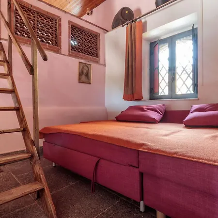 By Interhome Piedimonte Etneo