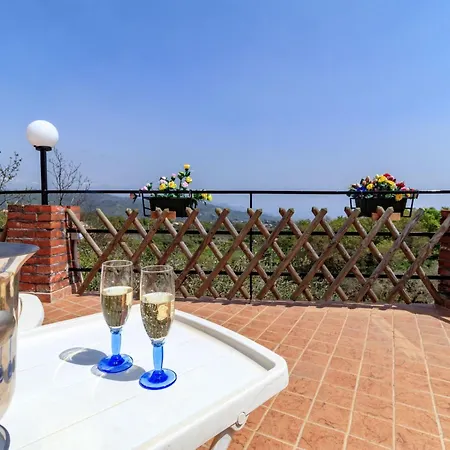 By Interhome Ferienhaus Piedimonte Etneo